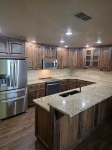 23 Hicks Mountain Road, Lone Wolf, Oklahoma 73655, USA