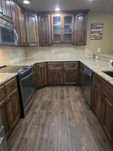 23 Hicks Mountain Road, Lone Wolf, Oklahoma 73655
