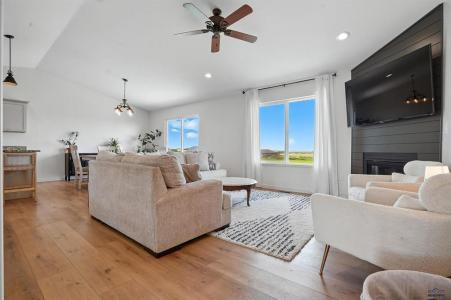 14134 Stagecoach Lane, Piedmont, SD 57769, USA