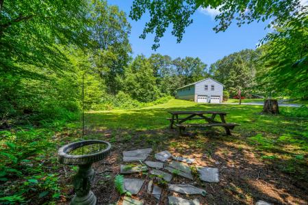 12 Spusta Road, Stafford, Connecticut 06076, Stati Uniti