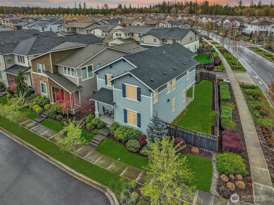 32898 Pine Avenue, Black Diamond, Вашингтон 98010, Соединенные Штаты