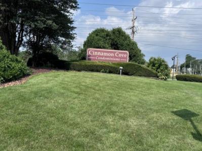 1785 W Algonquin Road , 2A, Mount Prospect, Illinois 60056, États-Unis
