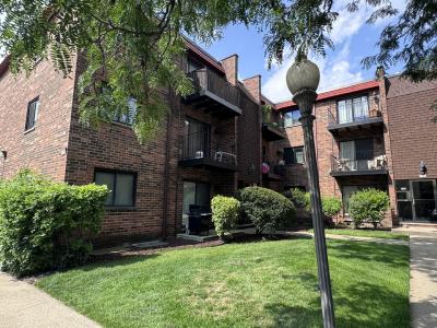 1785 W Algonquin Road , 2A, Mount Prospect, Illinois 60056, États-Unis