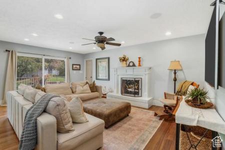 2385 S CLAREMONT DR, Bountiful, Utah 84010, Estados Unidos