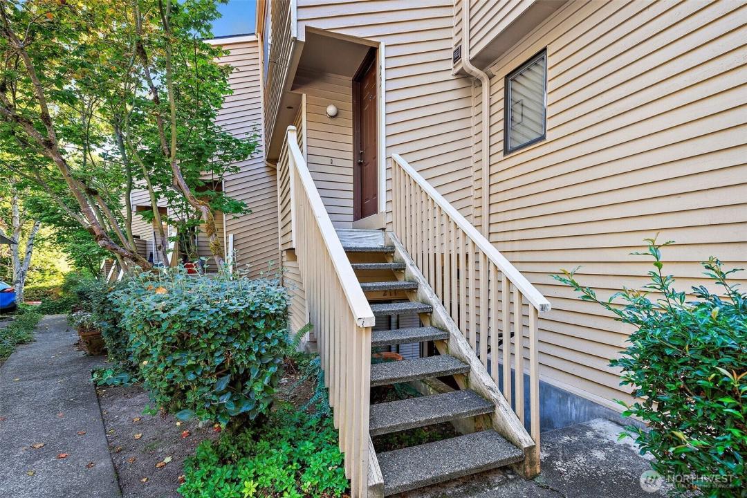12044 96th Avenue Ne #221, Kirkland, Washington 98034, Estados Unidos