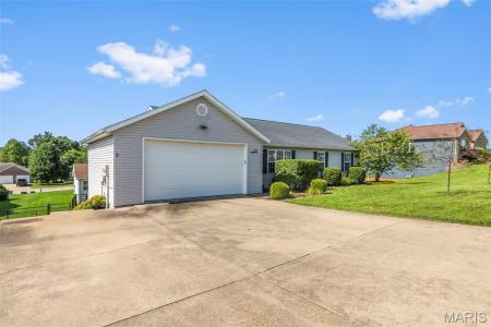 2535 Mansfield Place, Jackson, Missouri 63755, USA