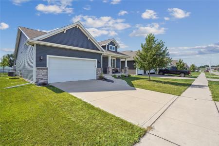 4114 NW Northwood Drive, Ankeny, Iowa 50023, Estados Unidos