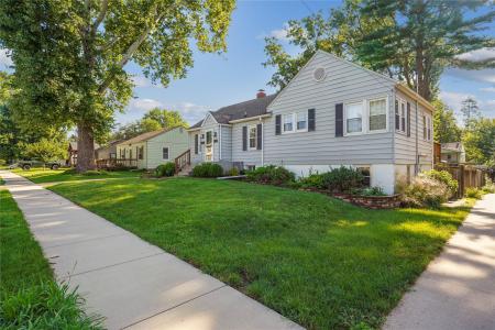 1815 45th Street, Des Moines, Iowa 50310, USA