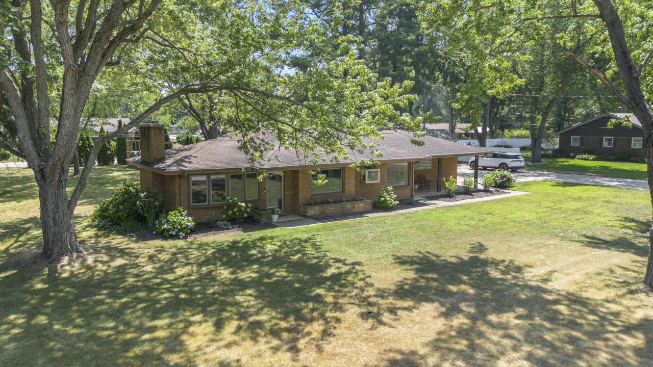 2434 W John Beers Road, Stevensville, Michigan 49127, Estados Unidos