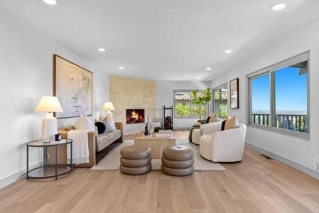 5740 Daffodil Ln, San Diego, California 92120, USA