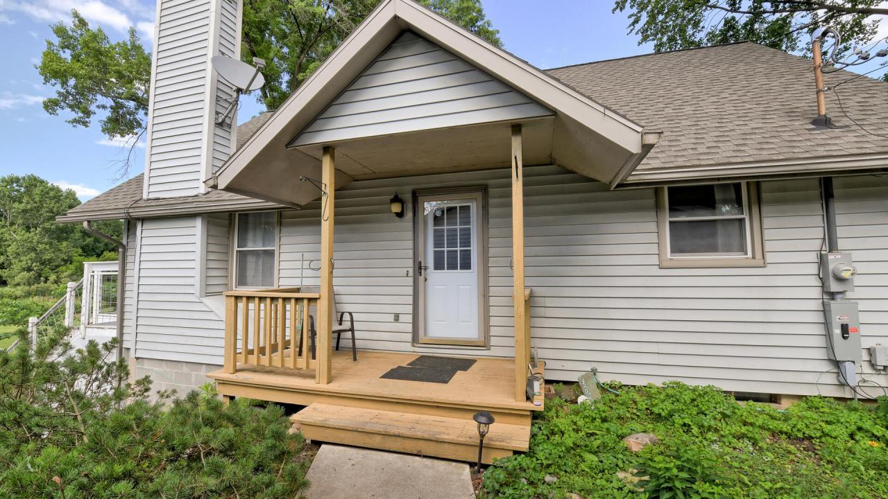 4863 Doane Highway, Potterville, Michigan 48876, USA