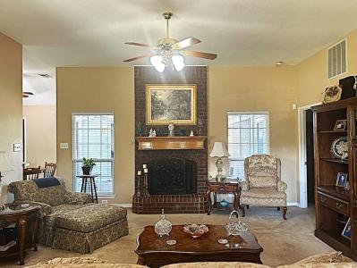 1561 Waterford Drive, Lewisville, Texas 75077, Estados Unidos