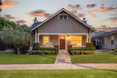 917 N Dalton Avenue, Azusa, California 91702