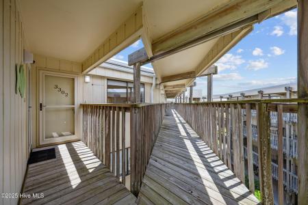 9100 Reed Drive , 3302, Emerald Isle, North Carolina 28594