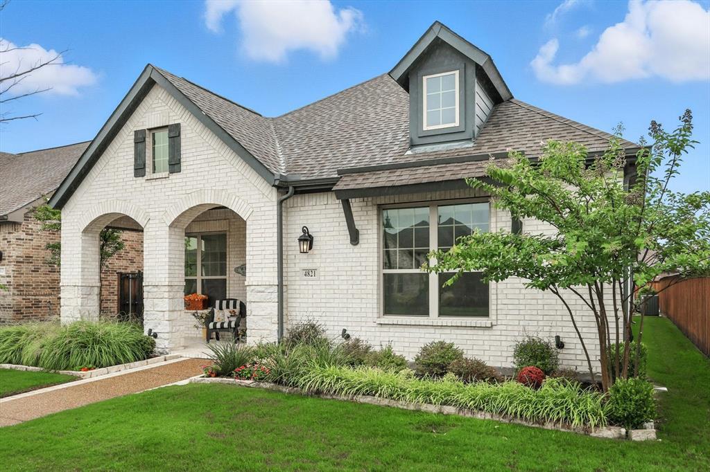 4821 Cypress Thorn DR, Arlington, Texas 76005, Estados Unidos
