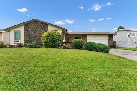 14207 E DESMET Ave, Spokane Valley, Waszyngton 99216, USA