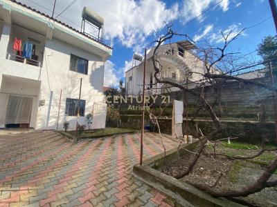 Periferia Tiranë, Tirana, Albania