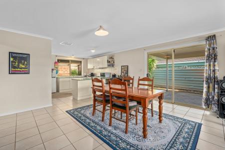 2 Kerry Street, Christies Beach, SA 5165, Australia