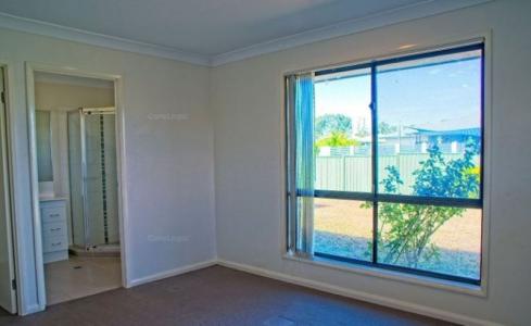 33 Lambert Drive, Moranbah, QLD 4744, Austrália