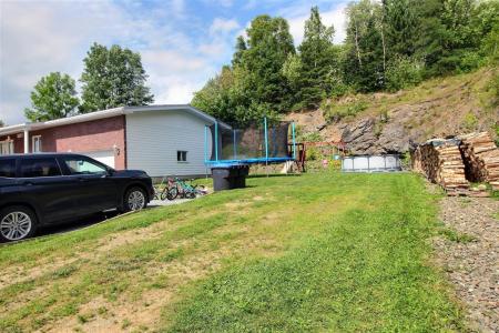 438 Rue du Bel-Air, Pohénégamook, Québec G0L 1J0, Canada