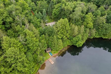 1145  Ch. d'Inlet, Quebec J8L 2W8, Canada