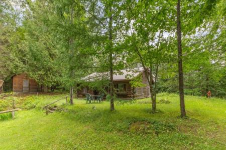 1145  Ch. d'Inlet, Quebec J8L 2W8, Canada