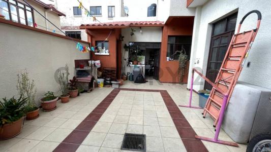 Pasaje Barbados 1, Sucre, Chuquisaca 000, ボリビア