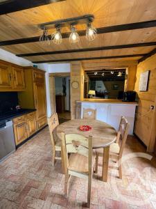 Abondance, Rhône-Alpes 74360, 法國