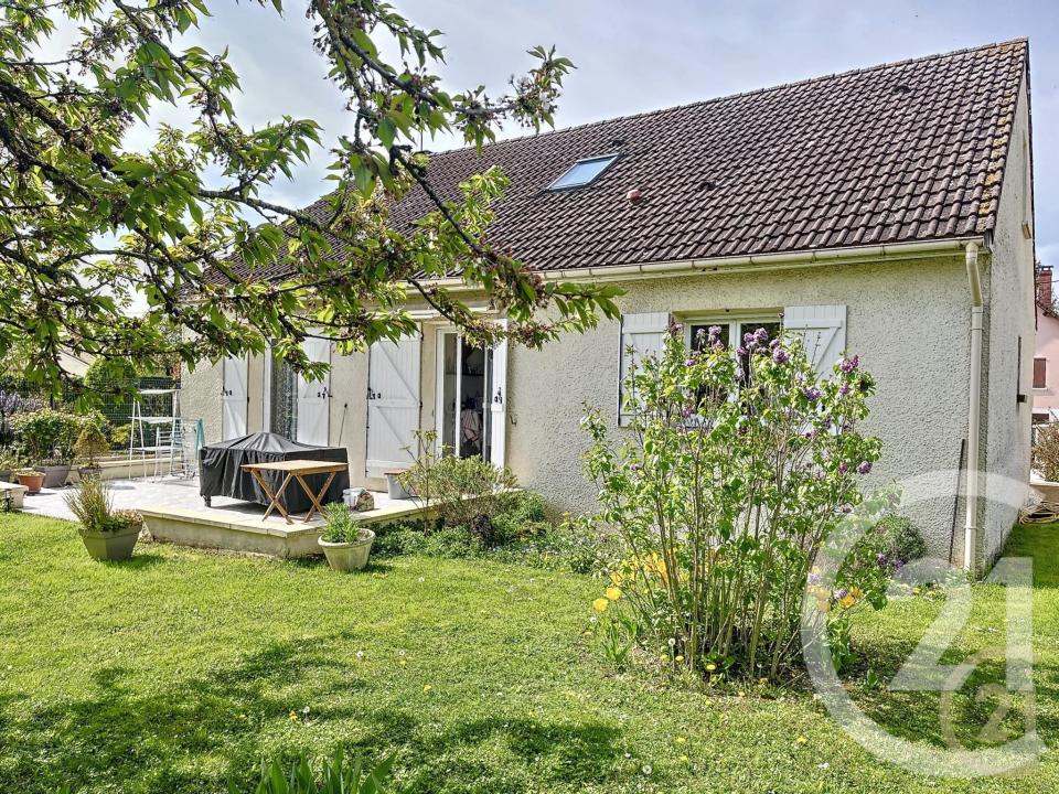 Chalons En Champagne, Champagne-Ardenne 51000, France