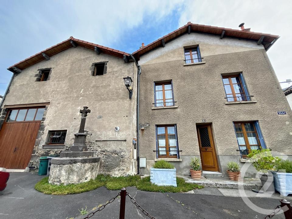 Mozac, Auvergne 63200, France