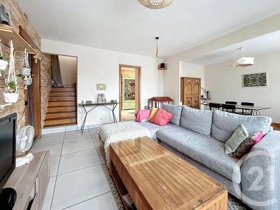 Mozac, Auvergne 63200, France