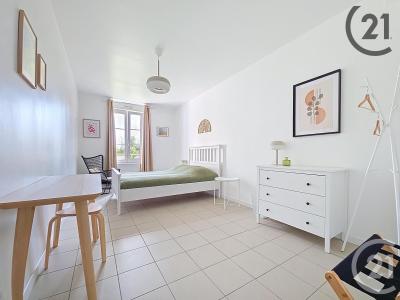 Sissonne, Picardie 02150, アキタン