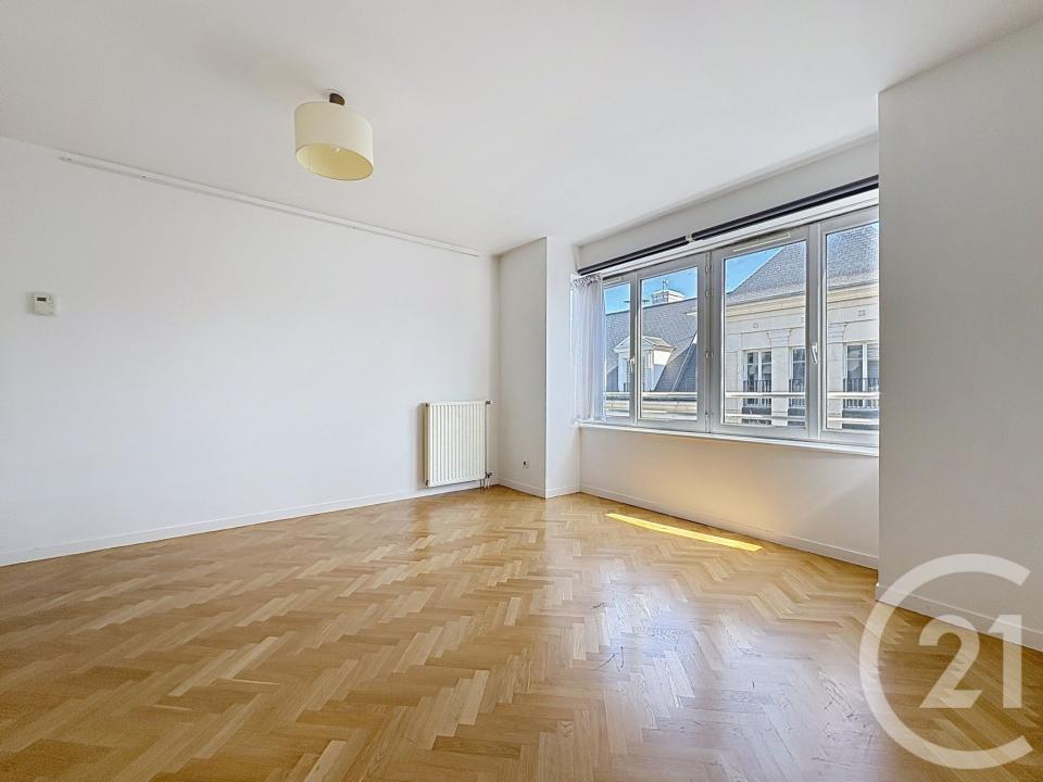 Puteaux, Île-de-France 92800, França