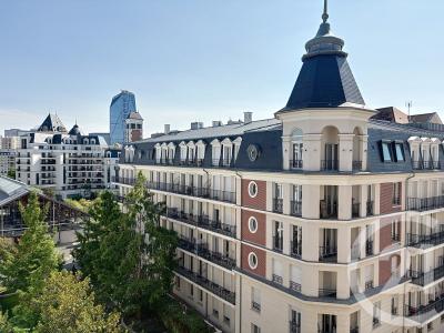 Puteaux, Île-de-France 92800, França