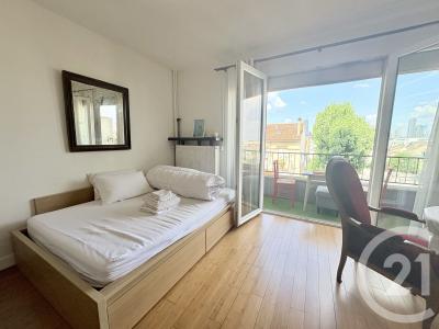 Suresnes, Île-de-France 92150, França