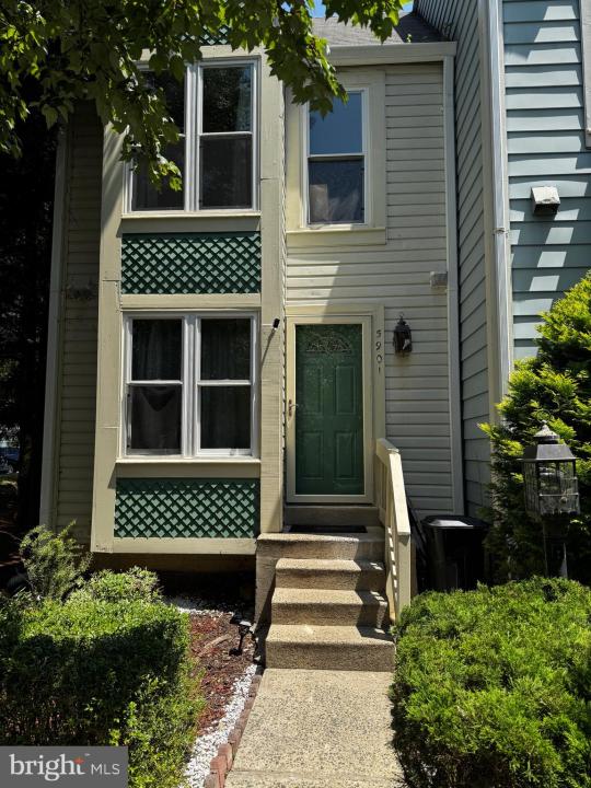 5901 Saint Giles Way, Alexandria, 維吉尼亞州 22315, 美國