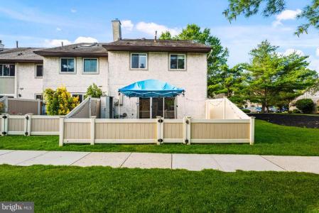 99 Thoreau Drive, Plainsboro, New Jersey 08536, États-Unis