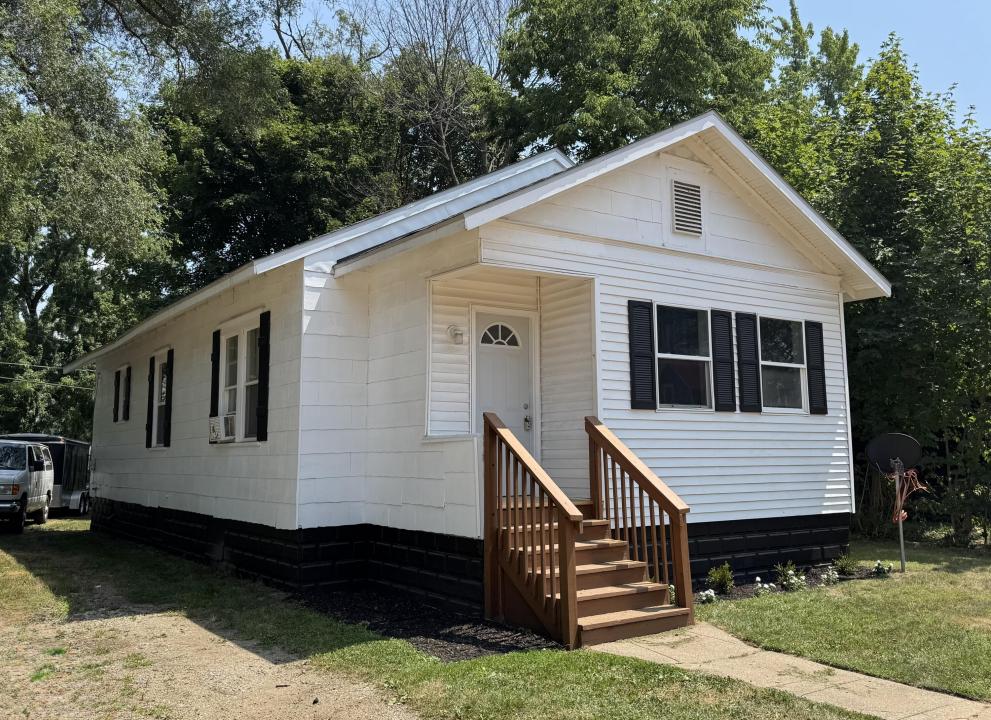 995 Mcalister Avenue, Benton Harbor, מישיגן 49022, ארצות הברית של אמריקה