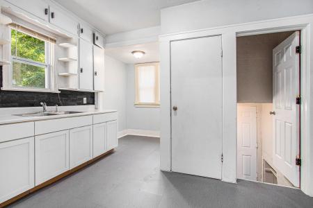 995 Mcalister Avenue, Benton Harbor, מישיגן 49022, ארצות הברית של אמריקה