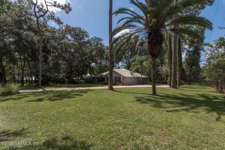 101 ROBERTS Court, Palatka, Florida 32177