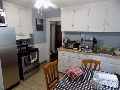 96 Kenney Street, Bristol, Connecticut 06010, Estados Unidos