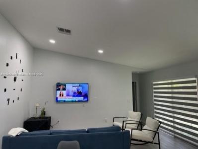 6396 Royal Woods Dr, Fort Myers, Florida 33908, USA