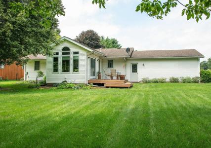 426 N Plainview, Shell Rock, Iowa 50670