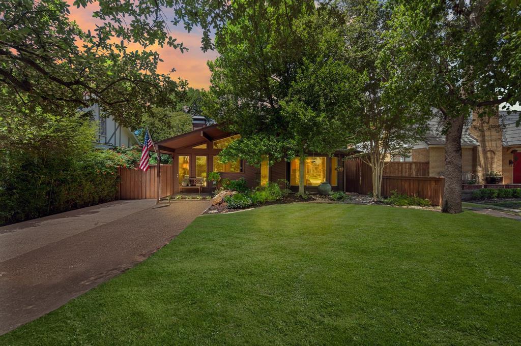 2116 Hillcrest Street, Fort Worth, Teksas 76107, Amerika Birleşik Devletleri