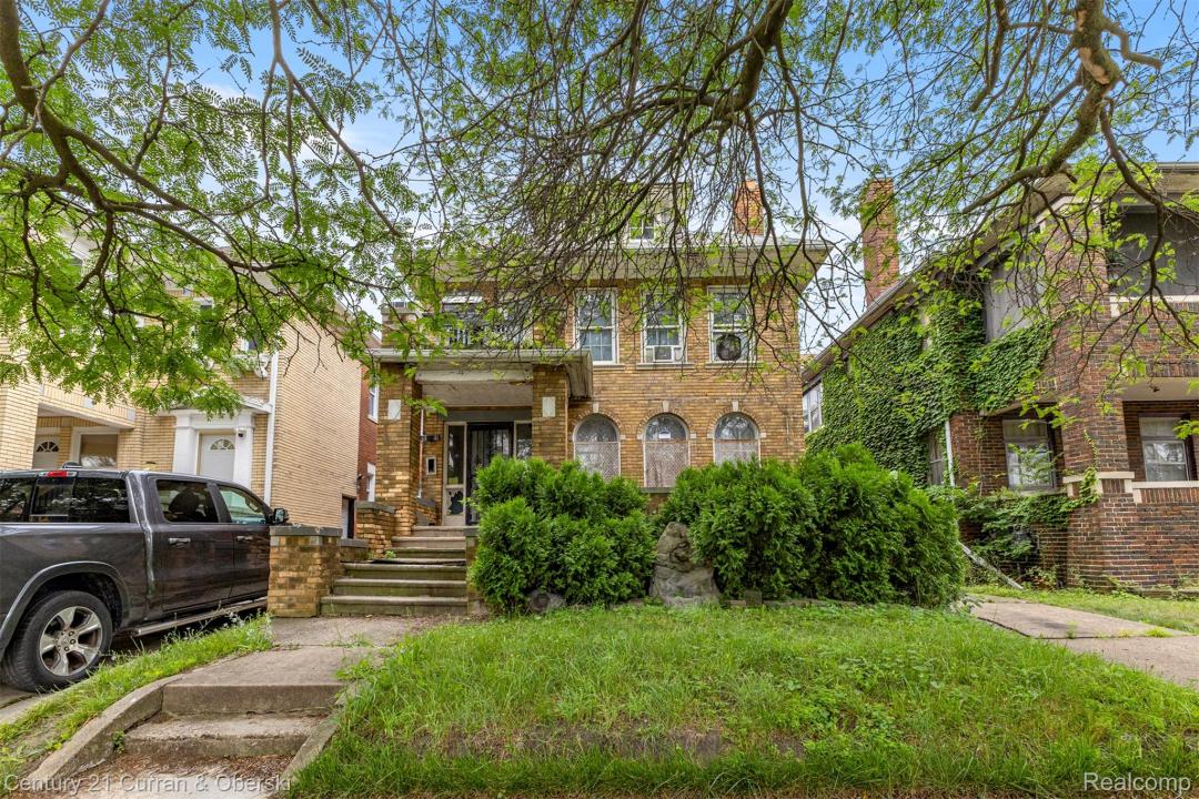 2517 Gladstone Street, Detroit, Michigan 48206, USA