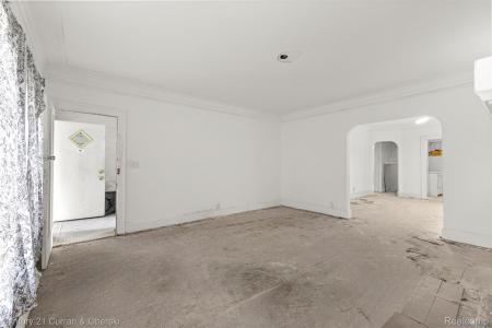 2517 Gladstone Street, Detroit, Michigan 48206, USA