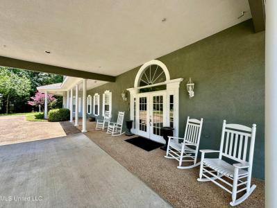 807 N Monroe Street, Clinton, ミシシッピ 39056, アメリカ合衆国