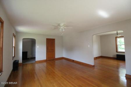 1728 Almond Street, Williamsport, Pennsylvania 17701, Amerika Birleşik Devletleri