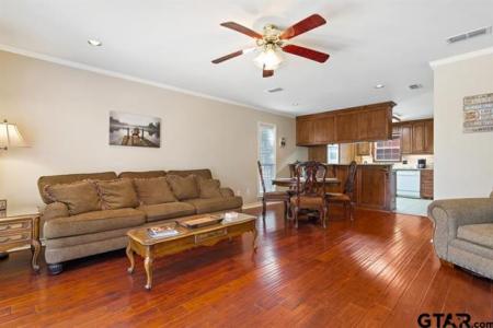313 Crestview Ln , Hideaway, Hideaway, טקסס 75771, ארצות הברית של אמריקה