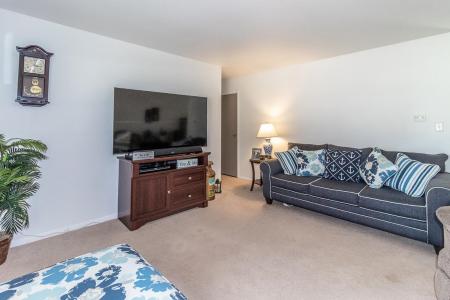 1285 Glenview Drive, Neenah, ウィスコンシン 54956-1971, アメリカ合衆国